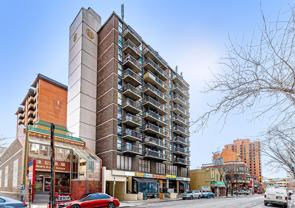 Spacious Renovated Studio in China Town w/ River Views - Photo 1 of 1