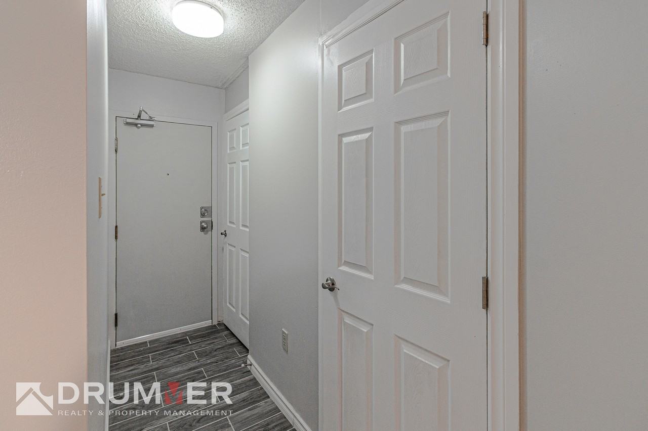 1009, 108 3 Ave SW - Photo 4 of 22