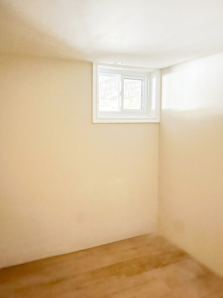207 Parrott Dr - Photo 3 of 5