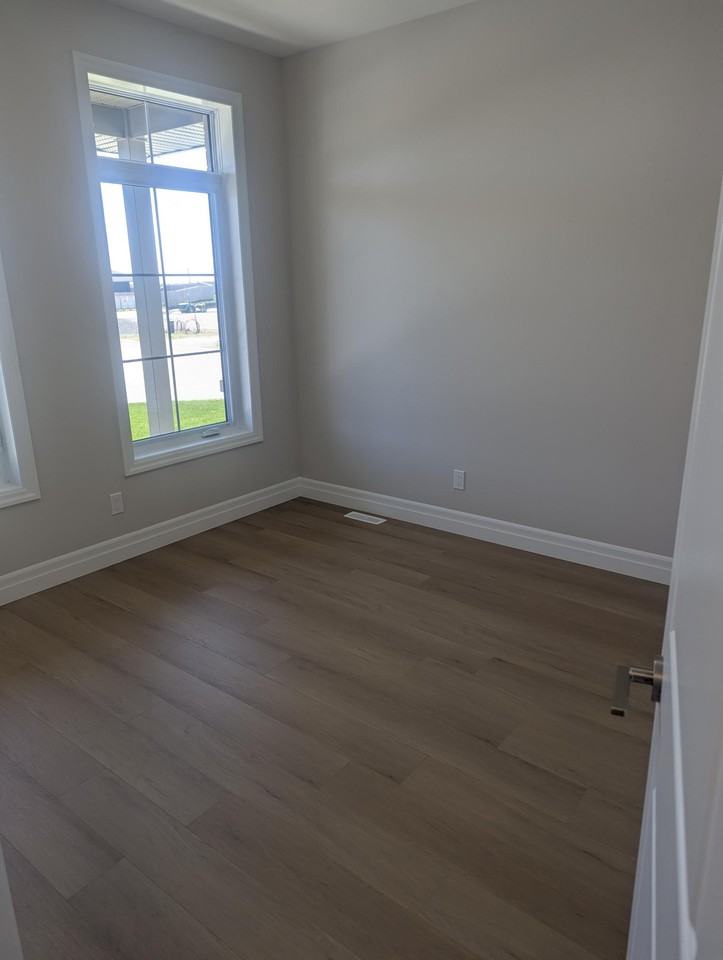 1 Matheos Crescent - Photo 7 of 29