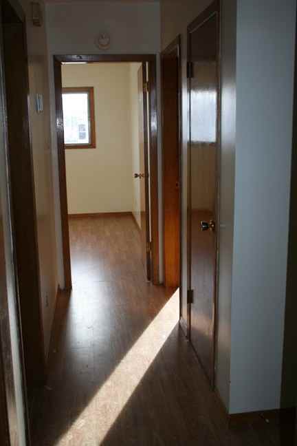 7009 101 Ave Nw - Photo 3 of 13