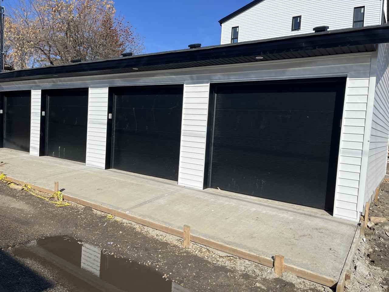 14504 95 Ave Nw - Photo 2 of 25