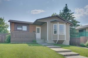 featured image of 8 Castleglen Cres Ne