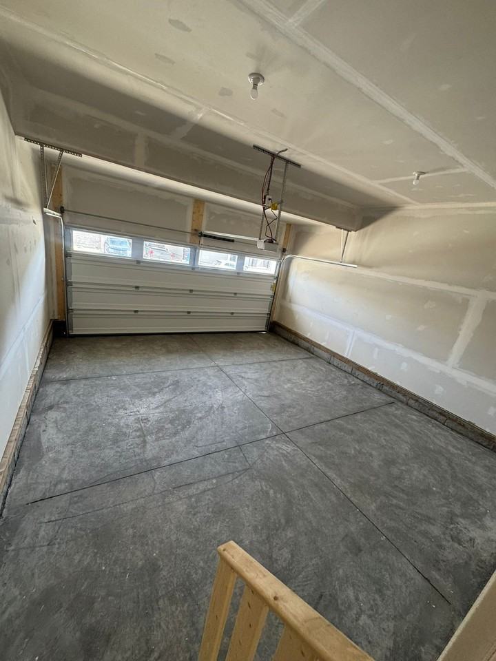 96 Cityscape Manor Ne - Photo 2 of 12