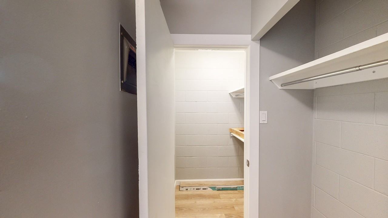 128 26 Avenue Northwest - Photo 6 of 18