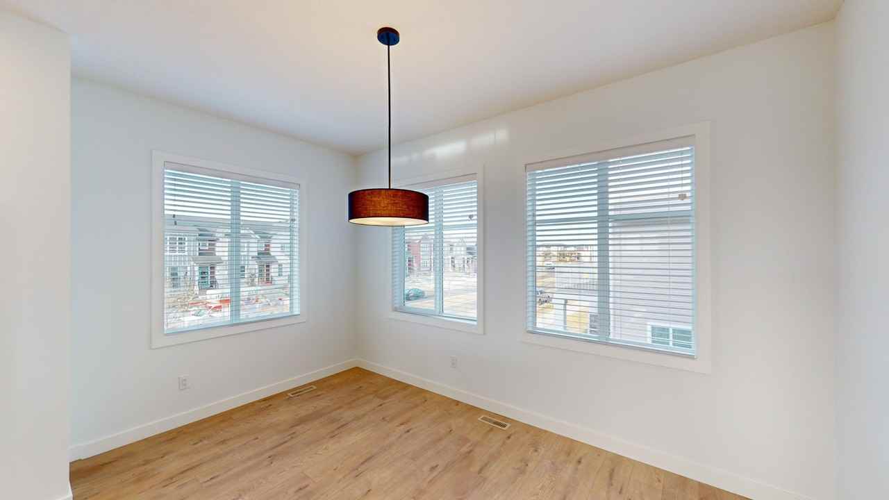 402 - 669 Savanna Boulevard Northeast - Photo 6 of 19