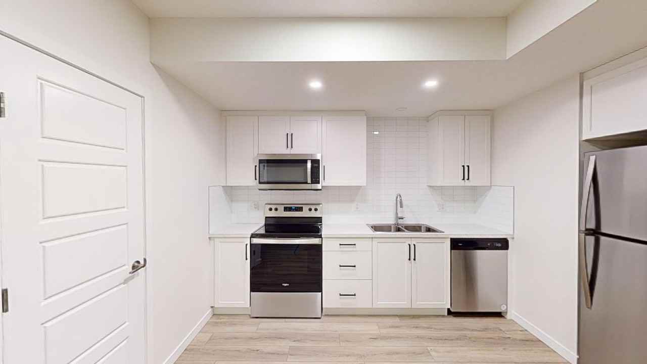 24 Setonstone Landing Southeast - Photo 3 of 13