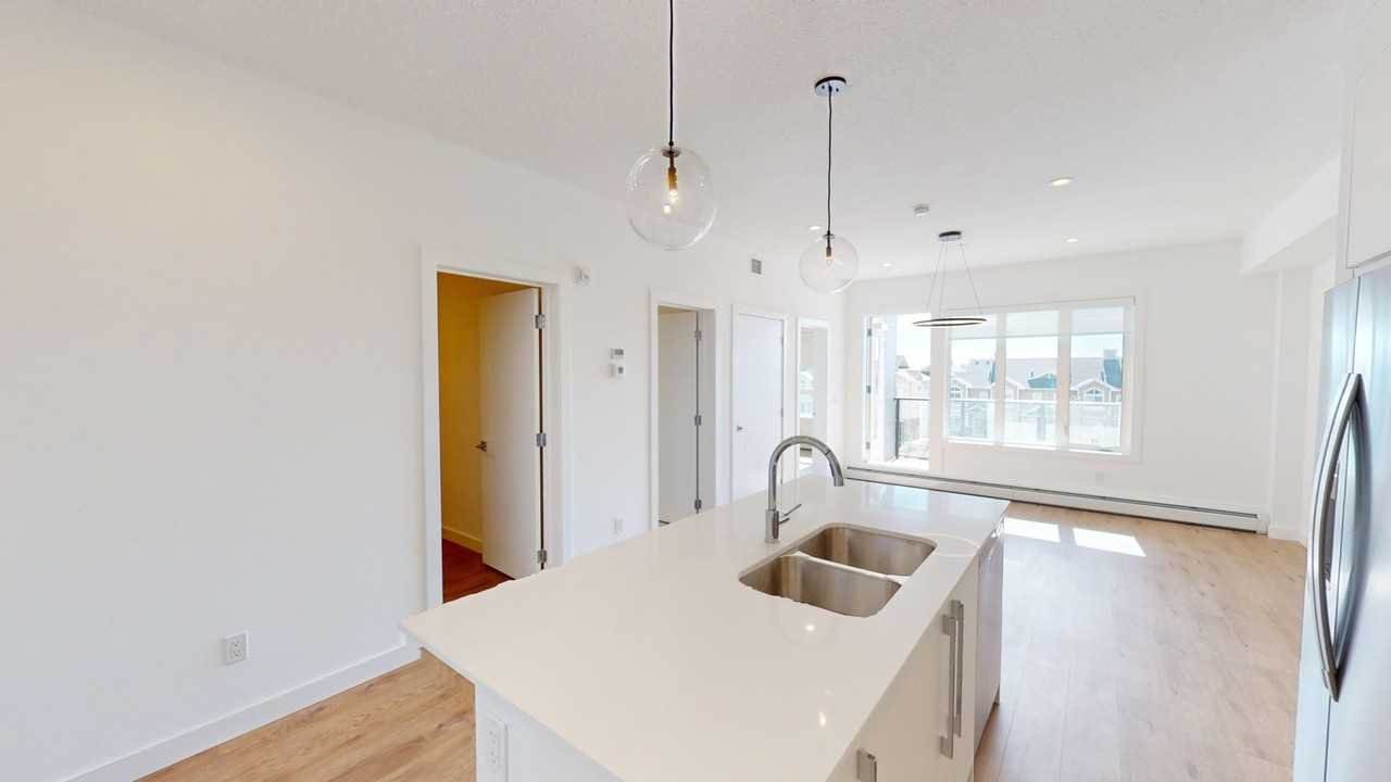 60 1000s 60 Skyview Ranch Road Ne - Photo 2 of 11