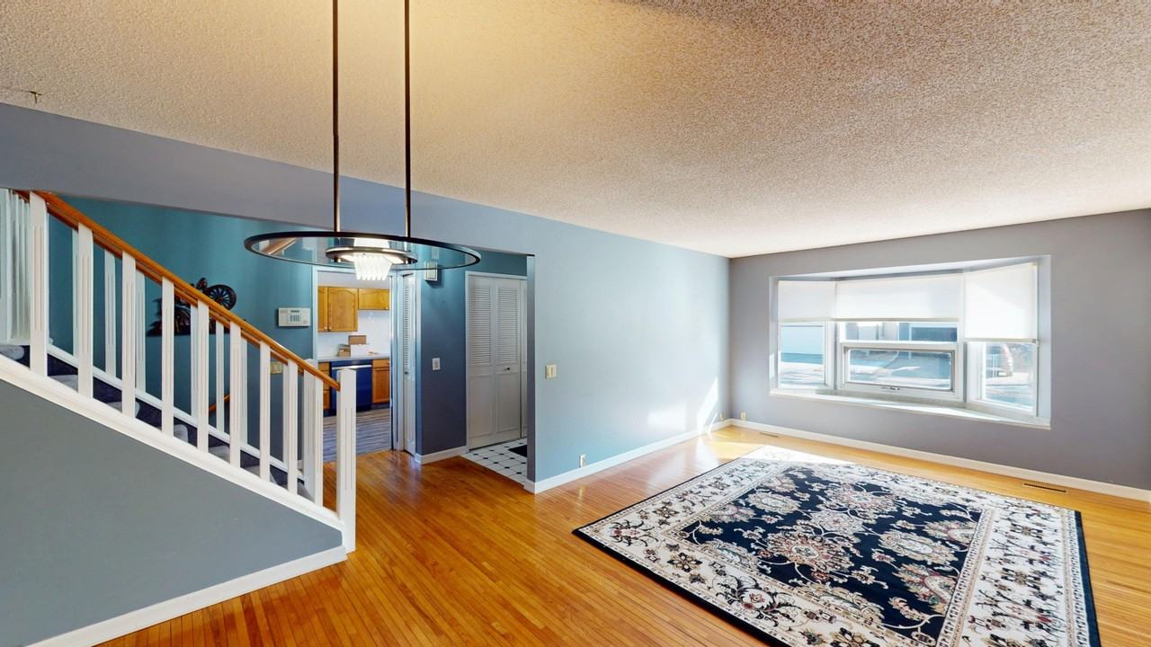 23 Woodbrook Way Sw Uppr - Photo 6 of 18