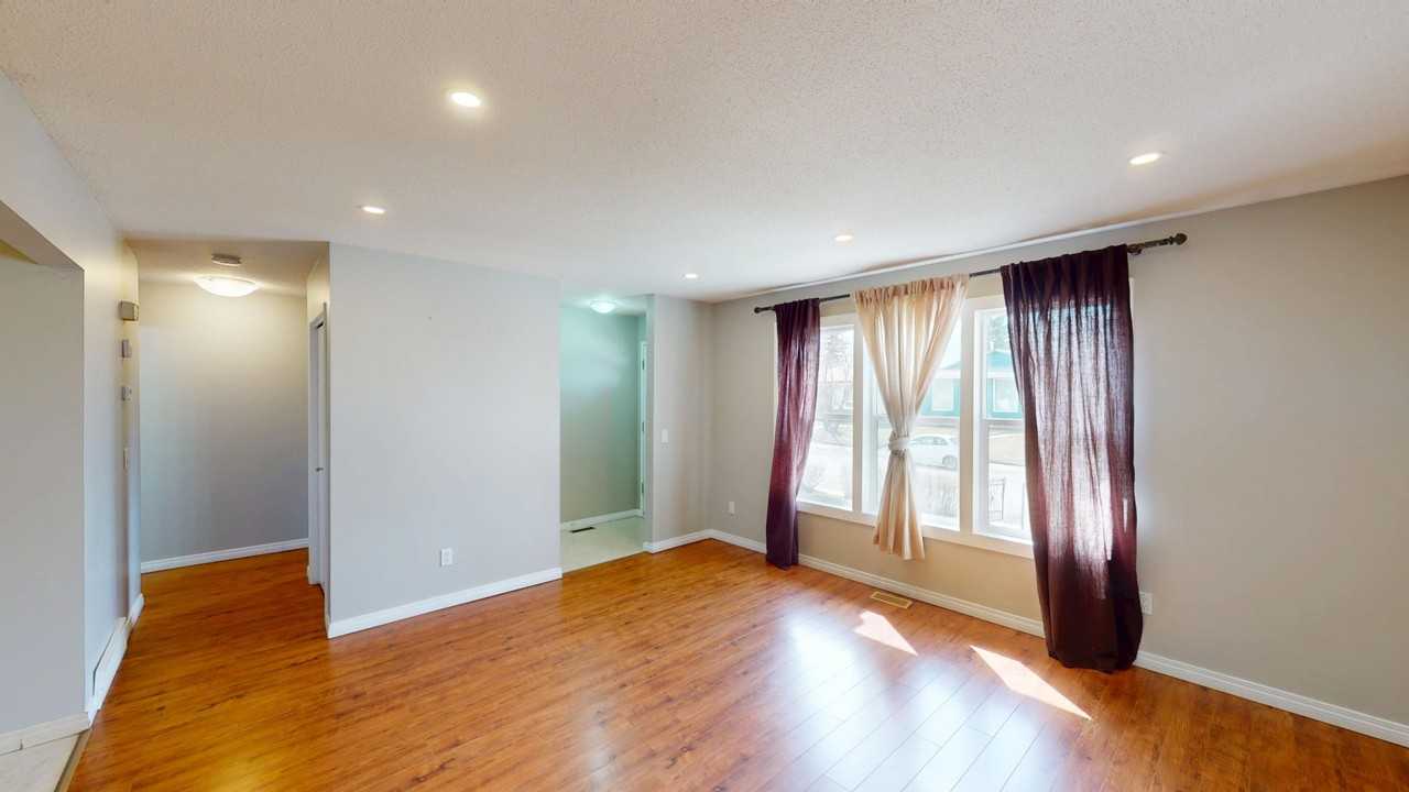 8 Dover Meadow Close Se - Photo 5 of 14