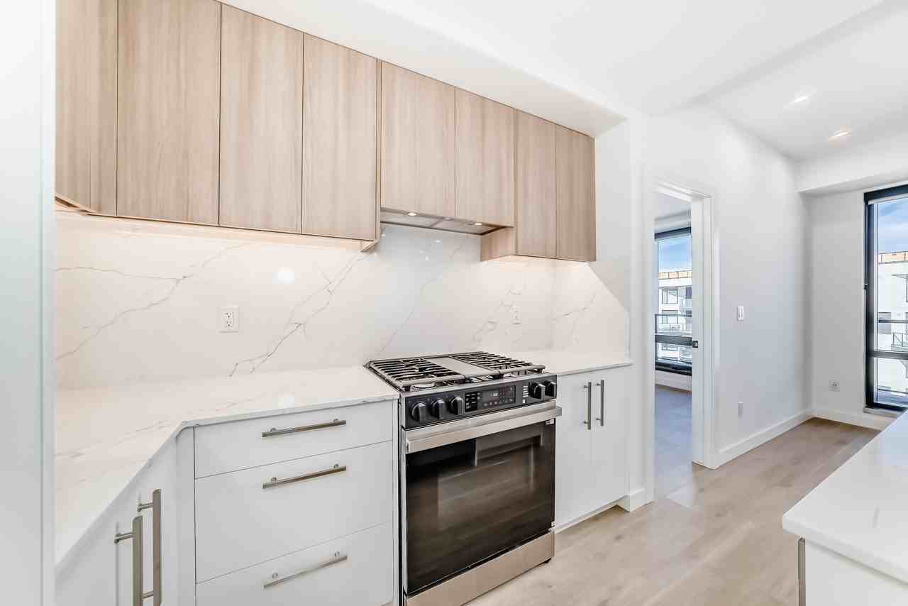 606- 8375 Broadcast Avenue SW - Photo 5 of 50