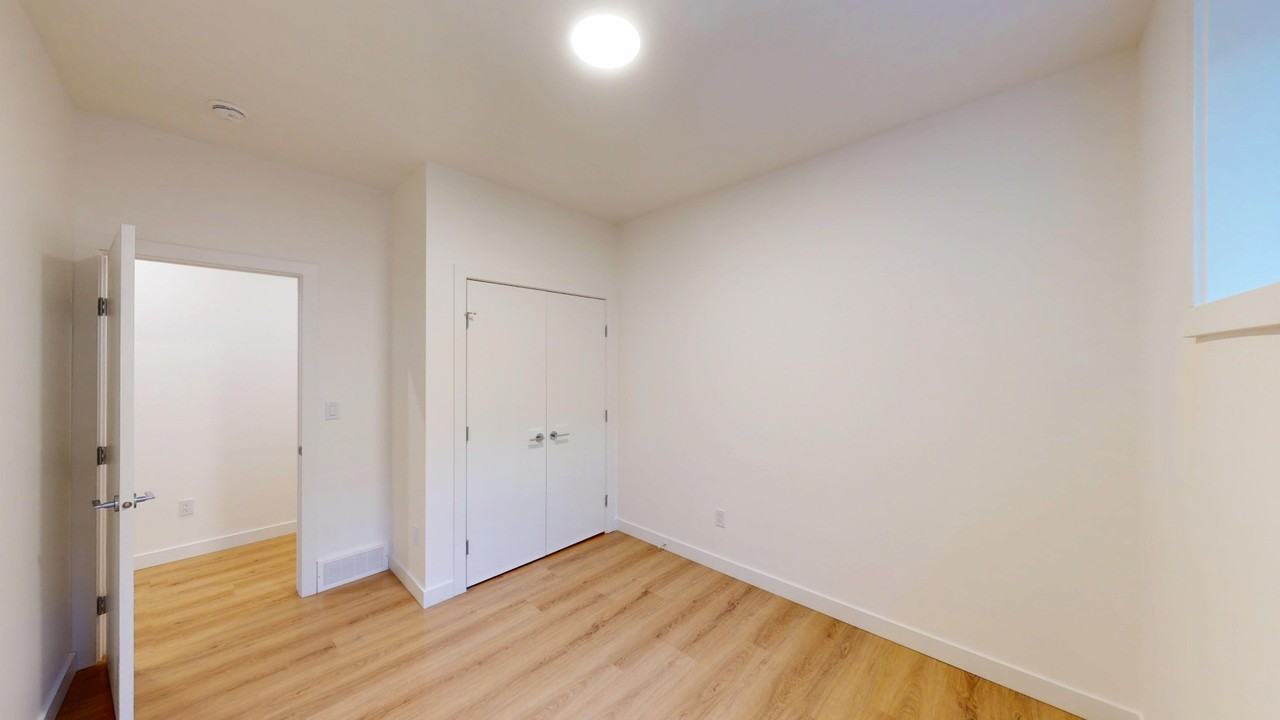 204, 3528 3 Ave NW - Photo 7 of 12