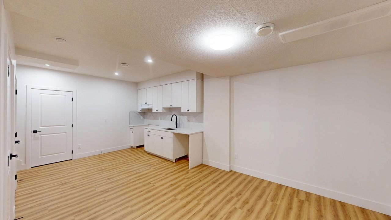 BSMT -3520 42 Ave - Photo 2 of 9