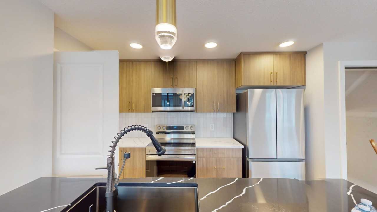16231 15-16231 19 Ave Sw - Photo 4 of 16