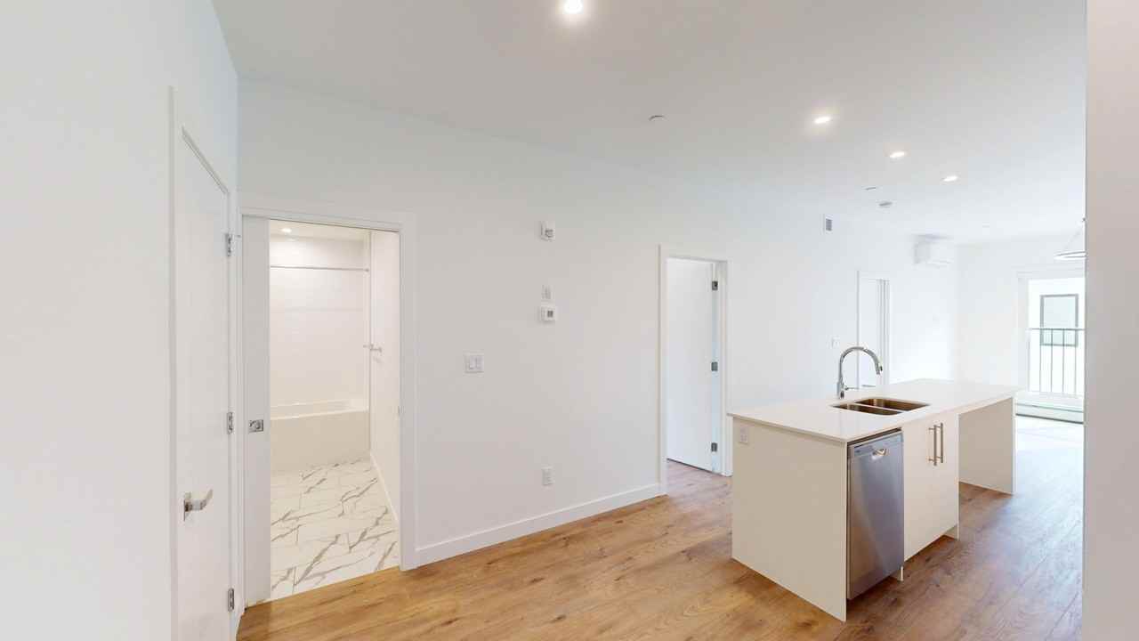 526-310 15 Ave Sw - Photo 5 of 24
