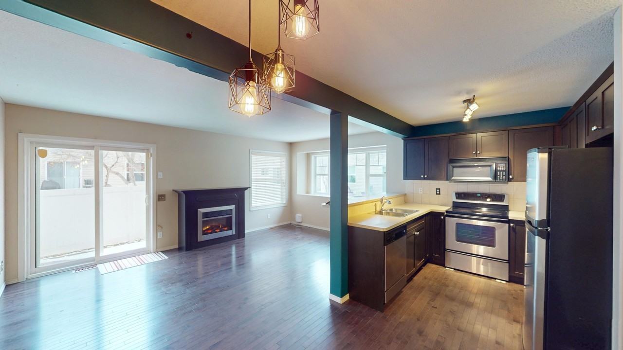 78-230 Edwards Drive SW - Photo 5 of 22