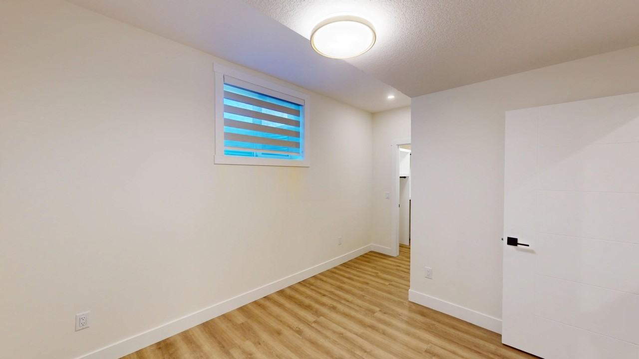 Lower - 8118 Bowness Rd Nw - Photo 6 of 13