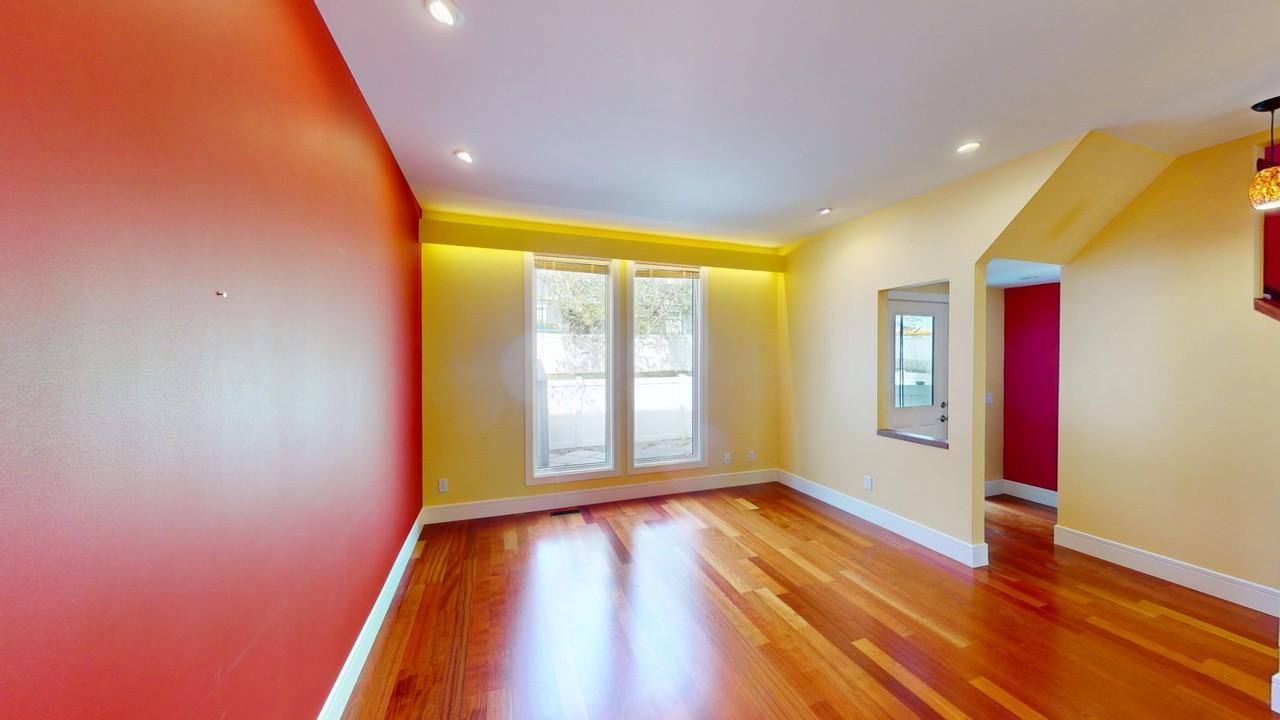 502-120 Silvercreek Close Nw - Photo 4 of 21