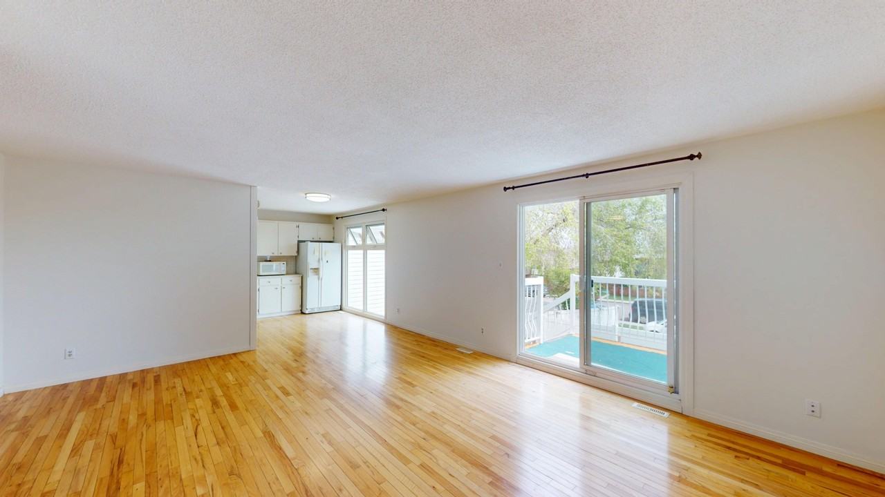 225 Sabrina Way Sw - Photo 2 of 16
