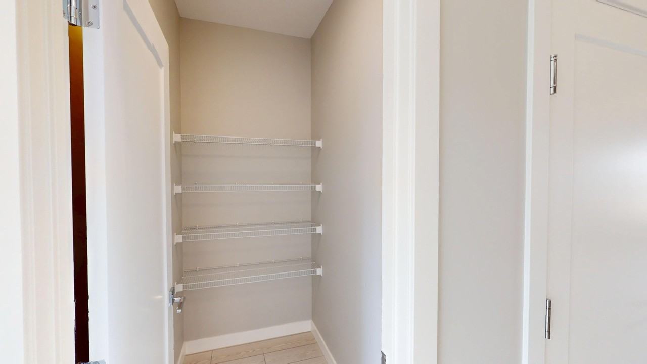 8749 Huxbury Dr Ne - Photo 7 of 20