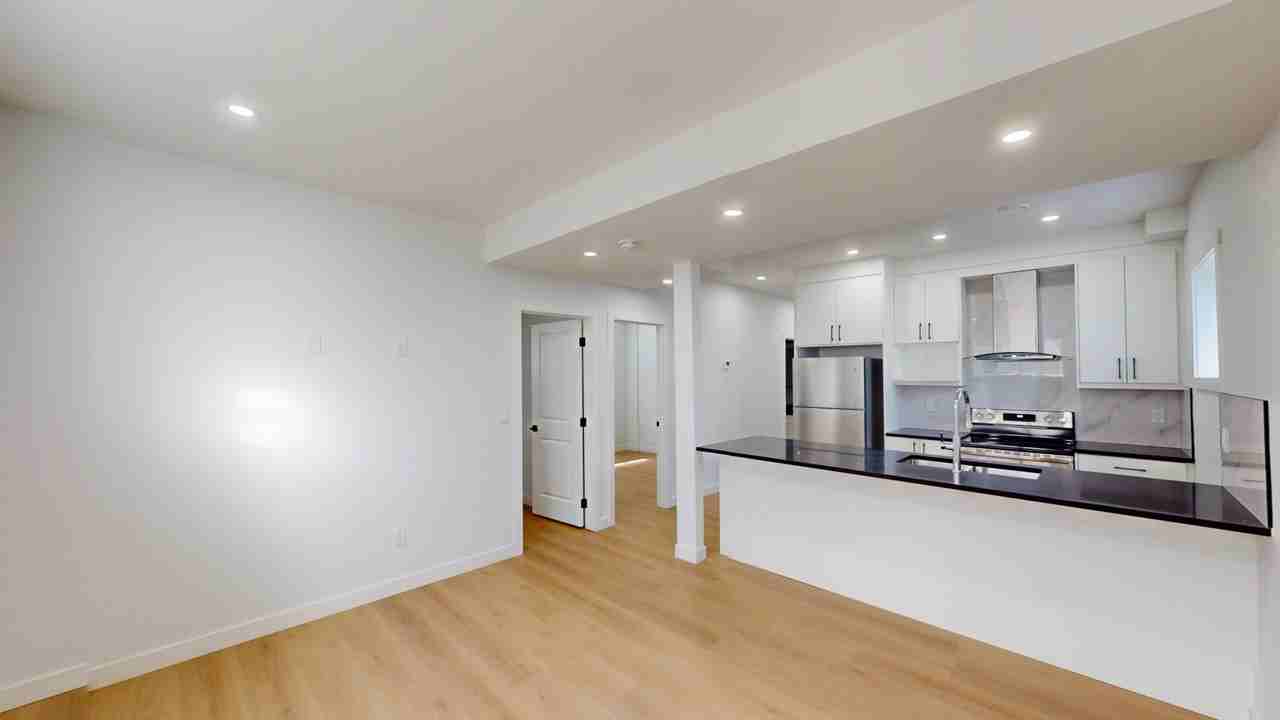 104 Lakewood Cir Lowr - Photo 2 of 7