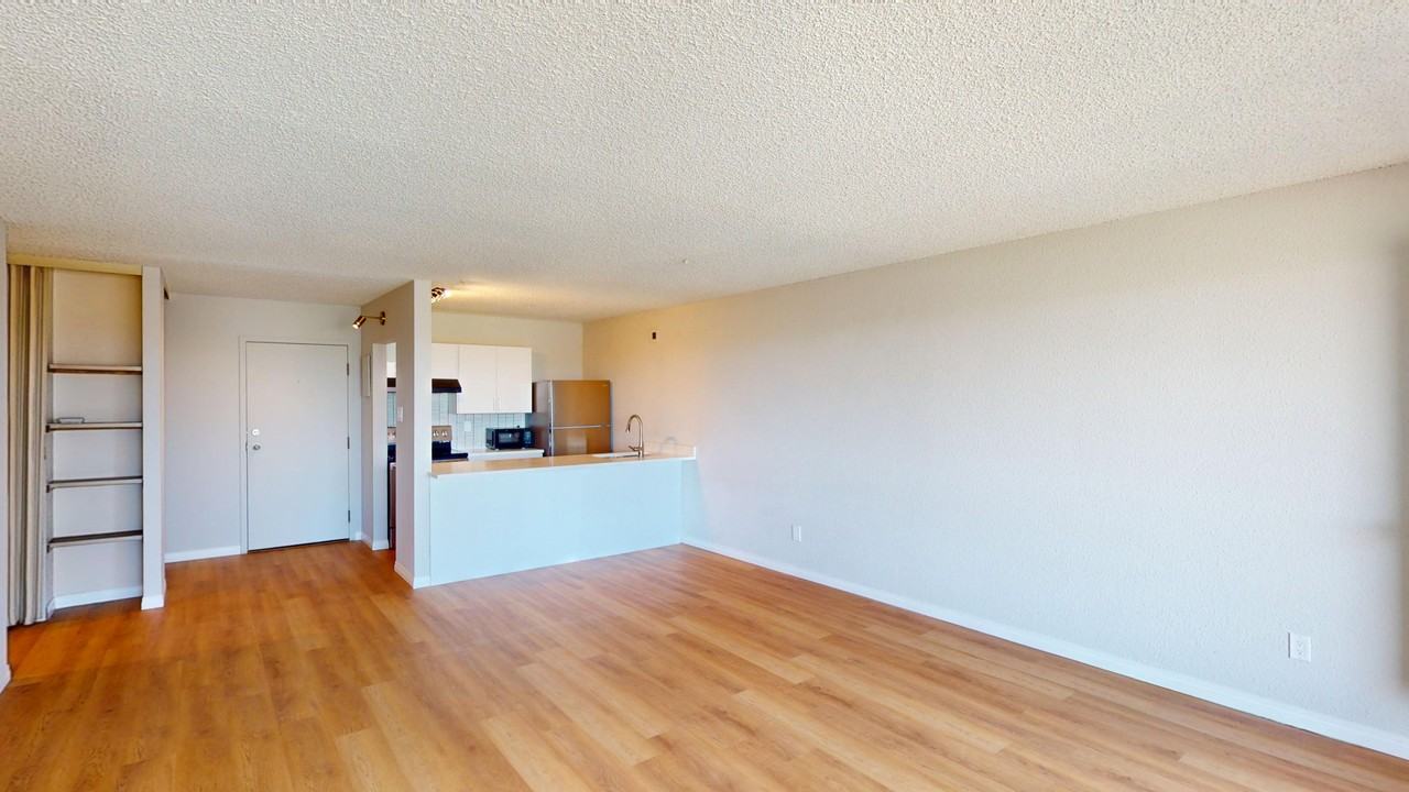 221 Rocky Mountain Court - Photo 3 of 10