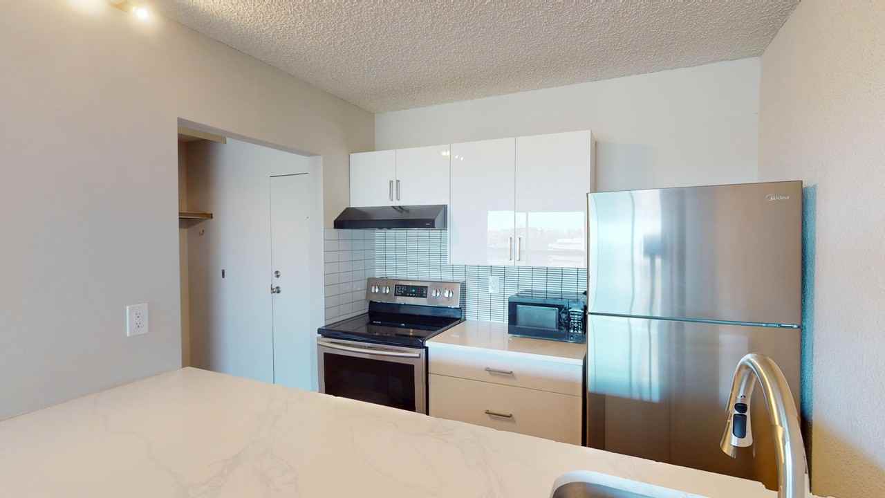 221 Rocky Mountain Court - Photo 4 of 10