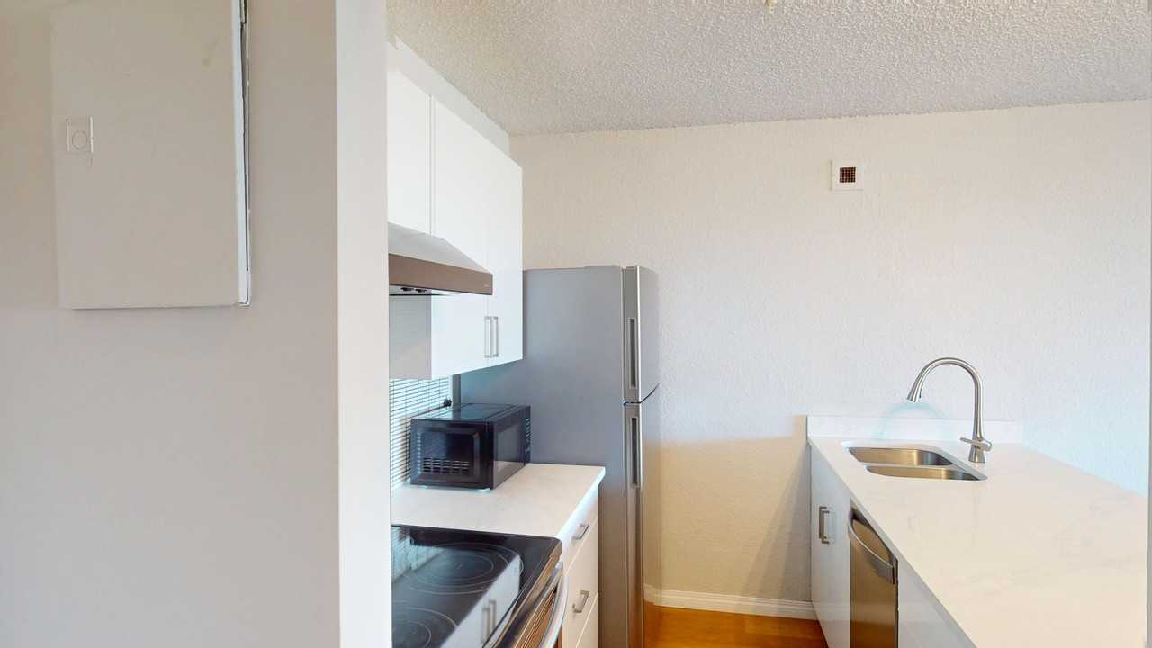 221 Rocky Mountain Court - Photo 5 of 10