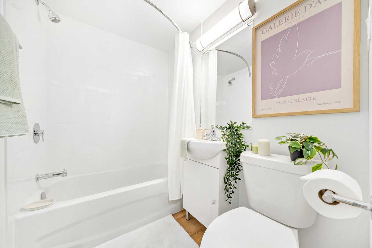 232 Elm Street - Photo 5 of 13