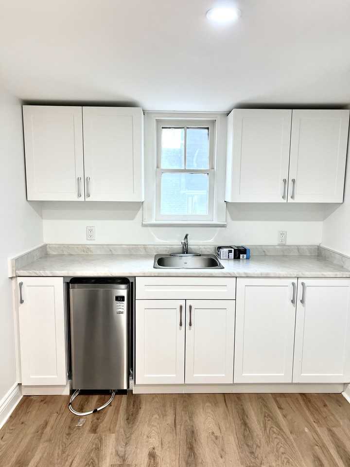 5 Renwick Avenue - Photo 3 of 41