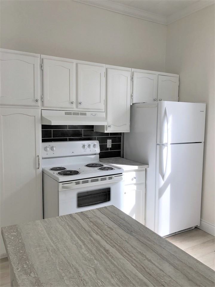 5 Renwick Avenue - Photo 4 of 24