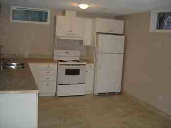 2 Bedroom Lower Suite with Private Laundry - Photo 3 of 9