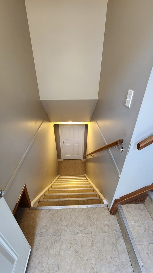 132 Pinetree Rd Ne - Photo 3 of 12