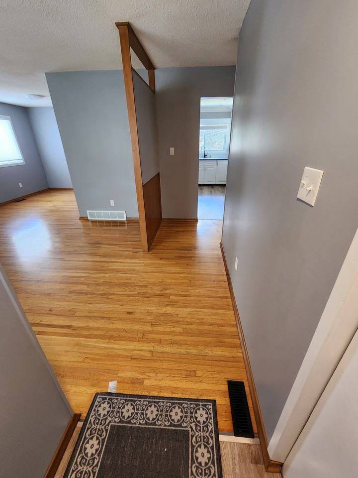 7112 Hunterwood Rd Nw - Photo 2 of 25