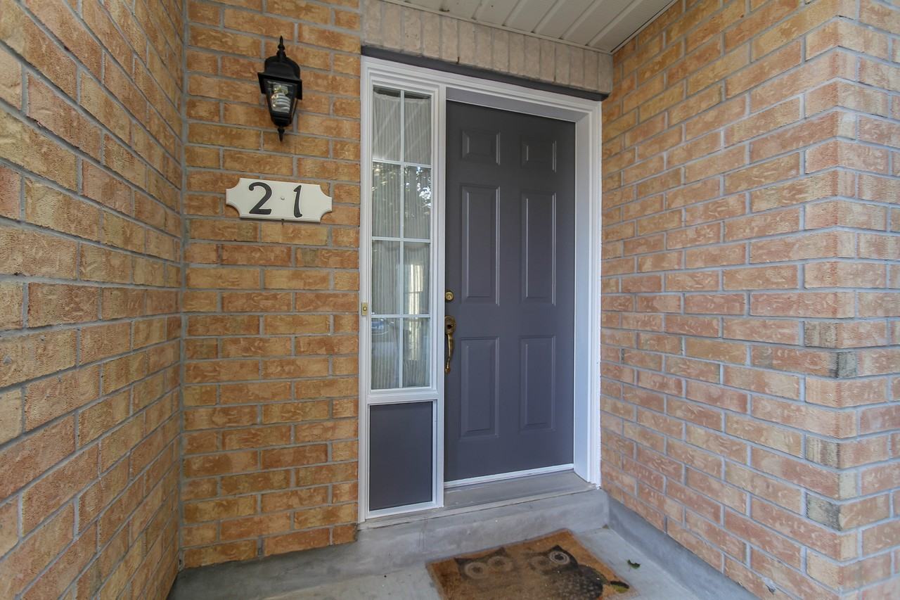 21 Haslemere Ave - Photo 2 of 28