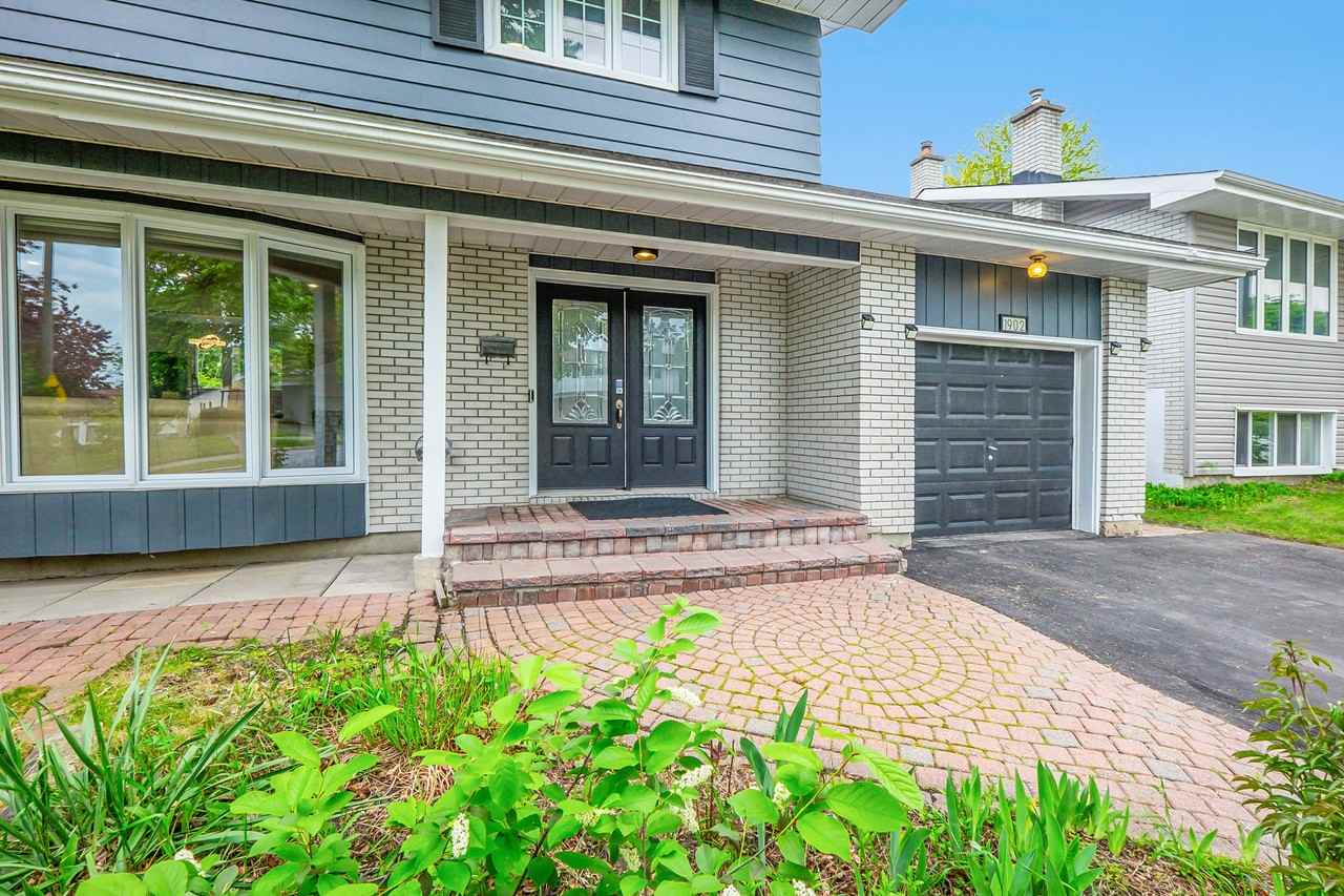 1902 Featherston Dr - Photo 7 of 50