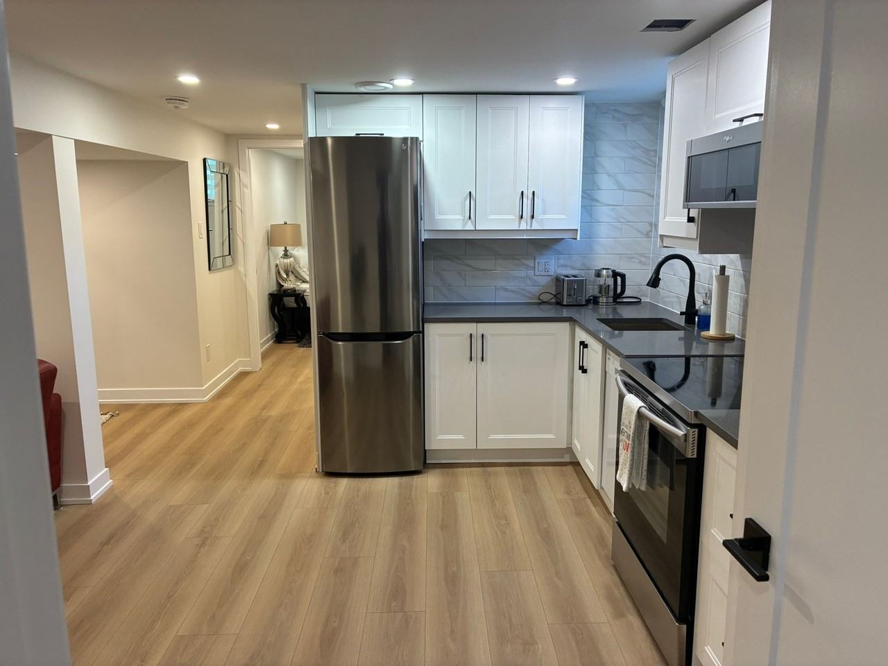 61 Crownhill St - Photo 5 of 17