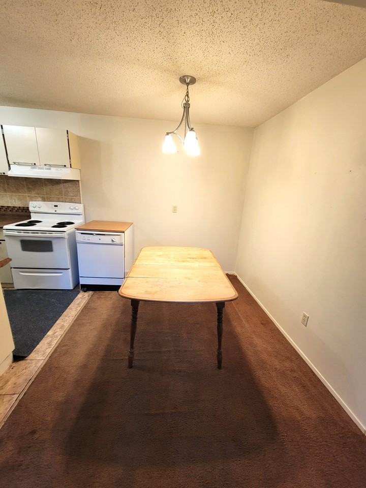 Unit 109 104 10 St - Photo 3 of 13