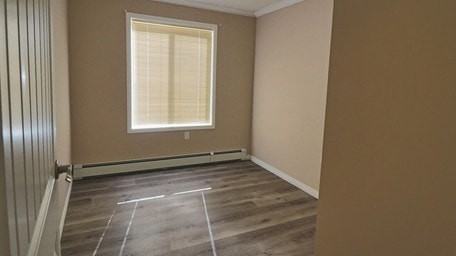 5202 49 St - Photo 7 of 16