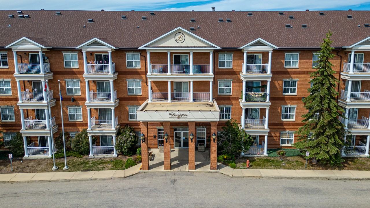 The Lexington Apartments - Photo 2 of 24