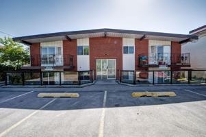featured image of 3409 Centre St Nw