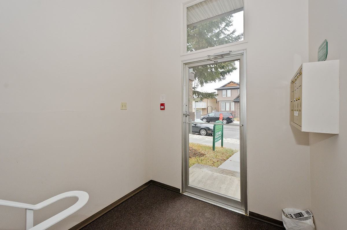 247 20 Avenue NE - Photo 2 of 13