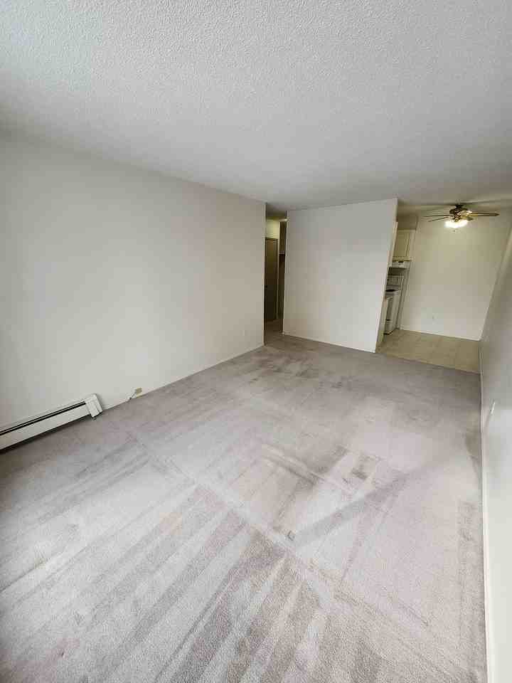 7627 4a Street SW - Photo 7 of 28