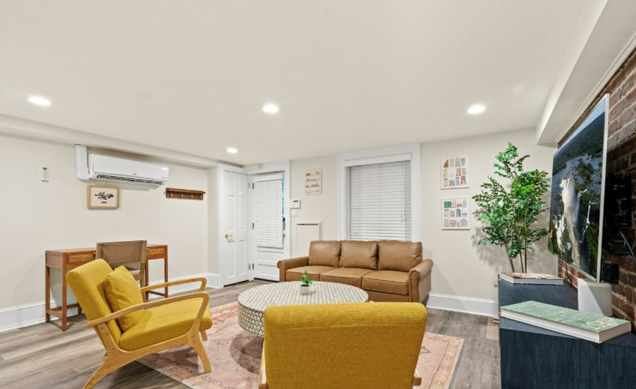 2126 O St Nw #1539659P - Photo 2 of 10