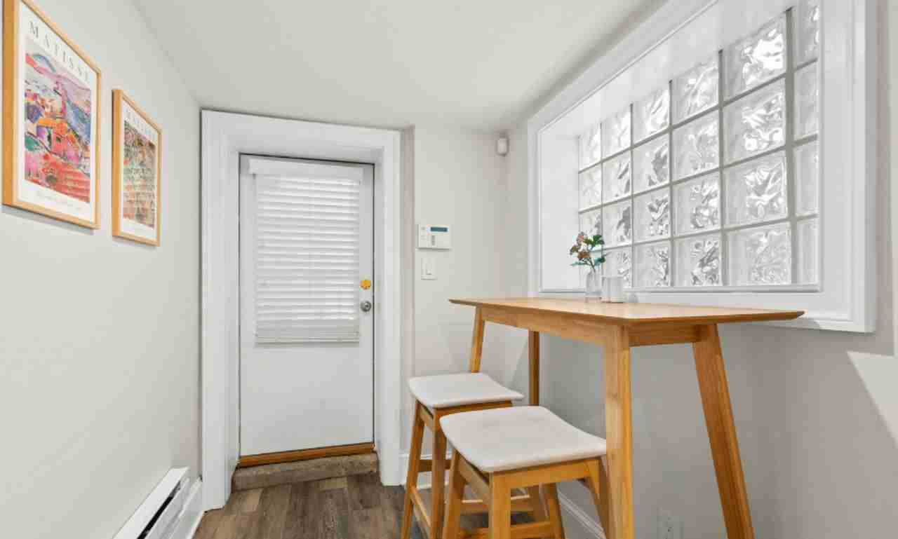 2126 O St Nw #1539659P - Photo 5 of 10