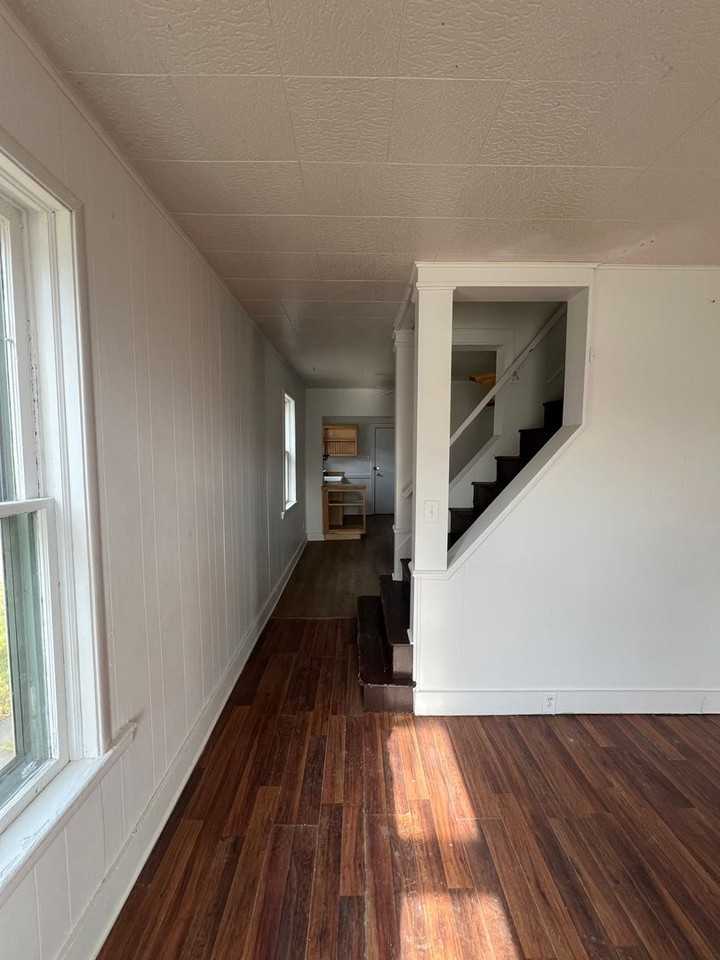 1400 Madison Ave - Photo 4 of 11