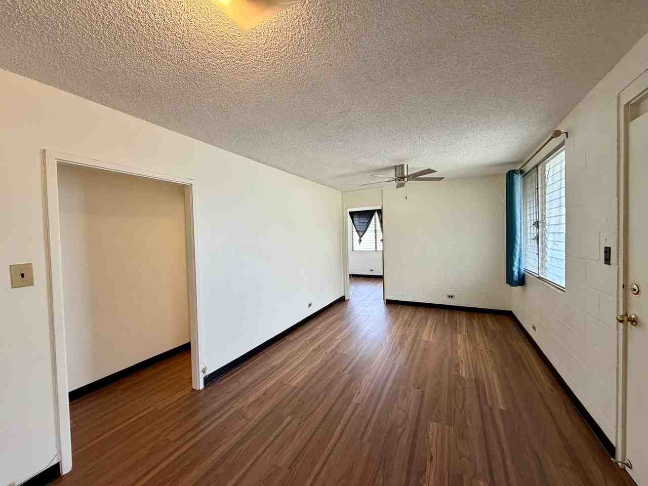 908 Prospect St - Photo 2 of 10
