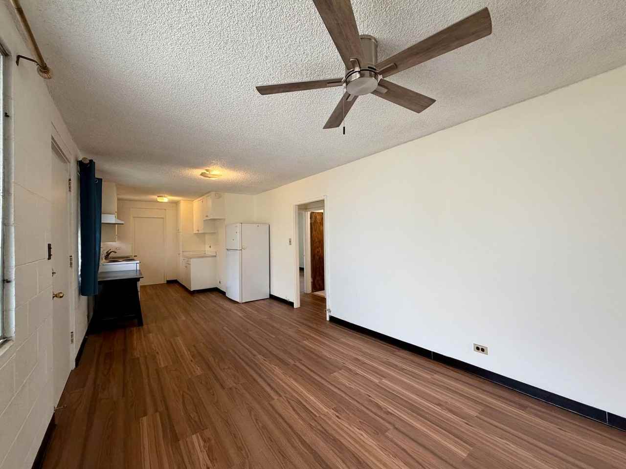 908 Prospect St - Photo 3 of 10