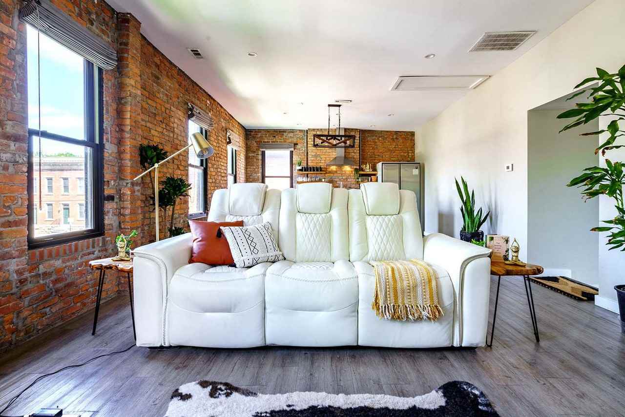 59 E Russell St #1265648P - Photo 5 of 44