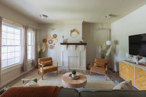 featured image of 308 Lamont St
